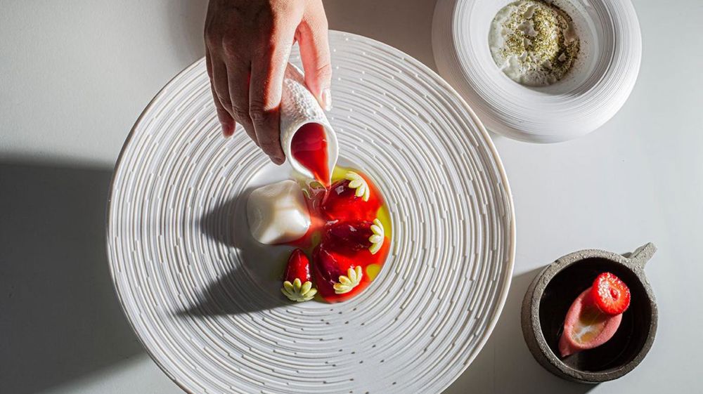 Fraise charlotte en 3 interprétations ,  Recette dessert du chef Yannick Piotrowski  (restaurant Origines*)